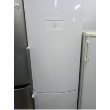 Холодильник Gorenje NRK6201MW