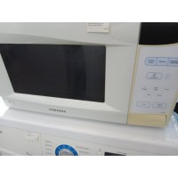 Микроволновая печь Samsung M1833NR