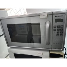 Микроволновая печь Panasonic NNST338M