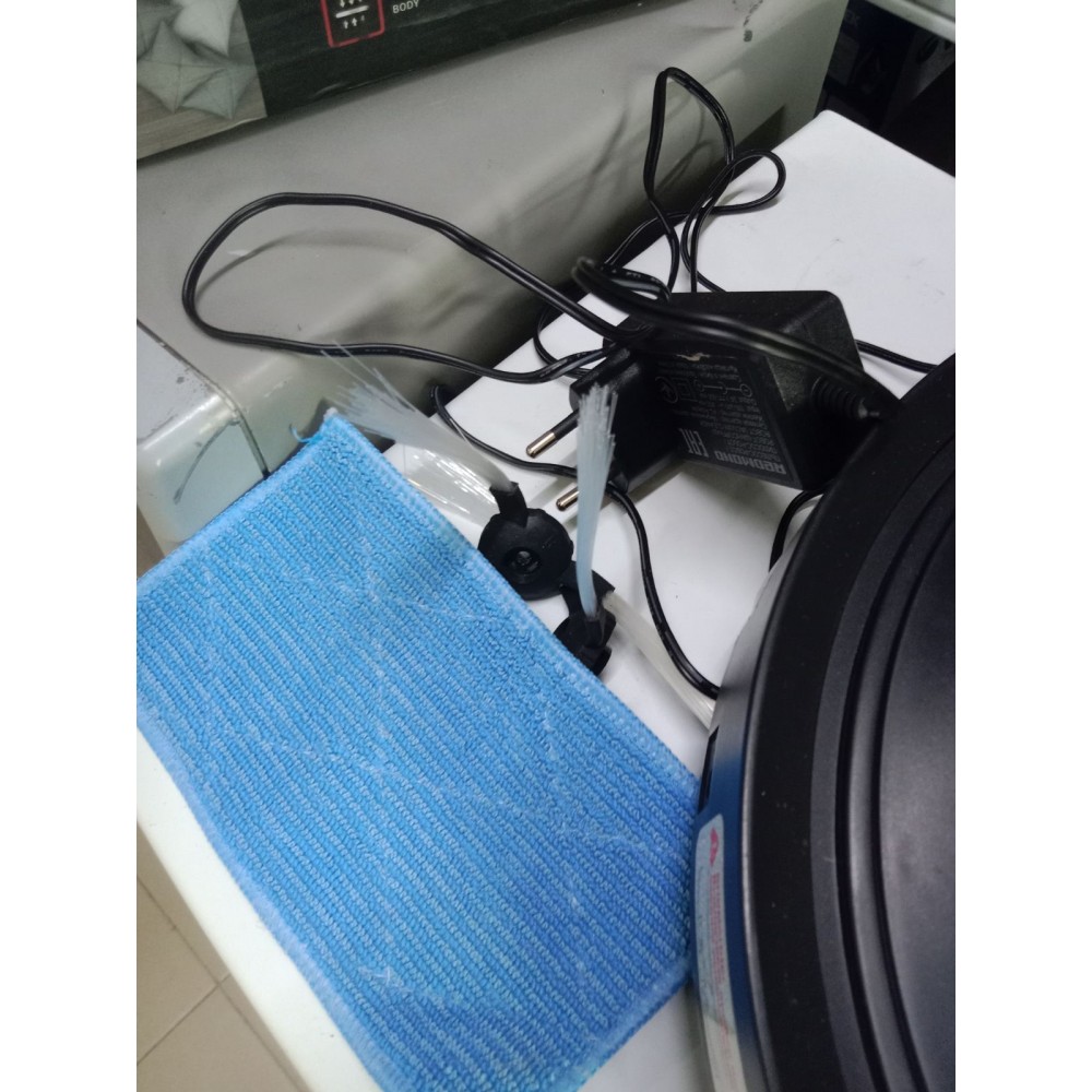 Робот-пылесос Redmond (Редмонд) RV-R280 Робот-пылесос Redmond (Редмонд) RV-R280