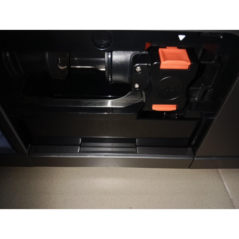 Кофемашина BQ CM6000 Кофемашина BQ CM6000